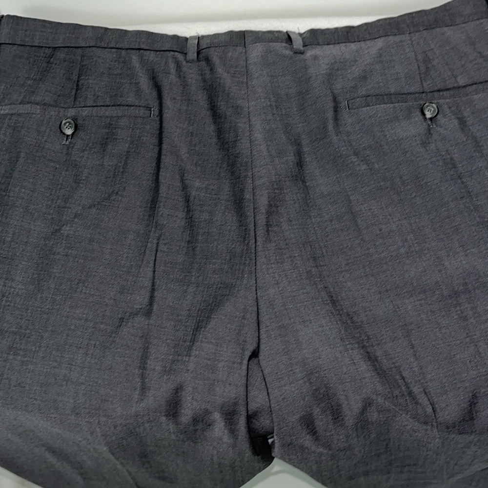 Hugo Boss Selection by Hugo Boss. Slim Fit Size 37”Waist, Ins 29”, 100%Wool VGUC - Picture 7 of 15